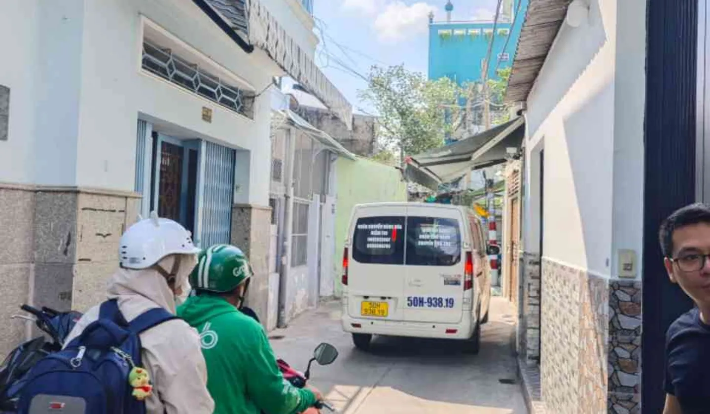 Nhà rộng, nội thất xịn ngay Lạc Long Quân, Tân Bình... Bán nhà riêng tại Bảy Hiền, Hồ Chí Minh 01