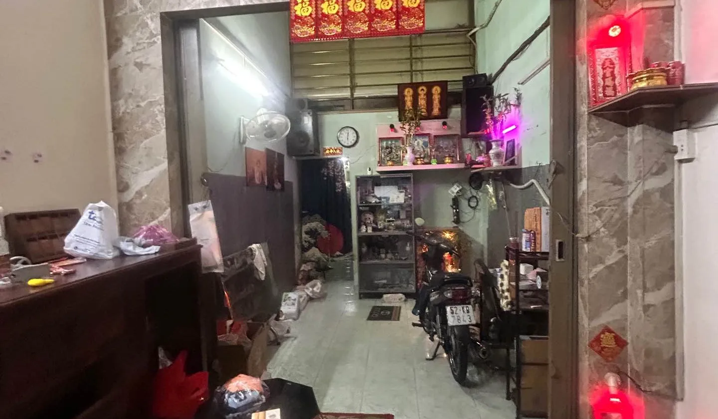 Cơ hội nhà riêng hiếm tại Quận 6 giá hấp dẫn chỉ trên 4 tỷ... Bán nhà riêng tại Bình Tiên, Hồ Chí Minh 01