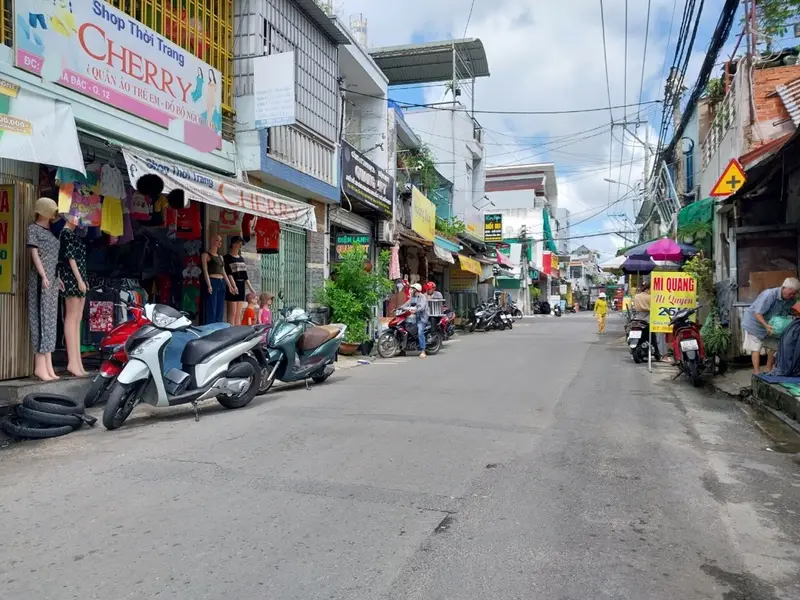 Nhà mặt phố 2 tầng quận 12 giá 3.x tỷ... Bán nhà mặt phố tại Trung Mỹ Tây, Hồ Chí Minh 01