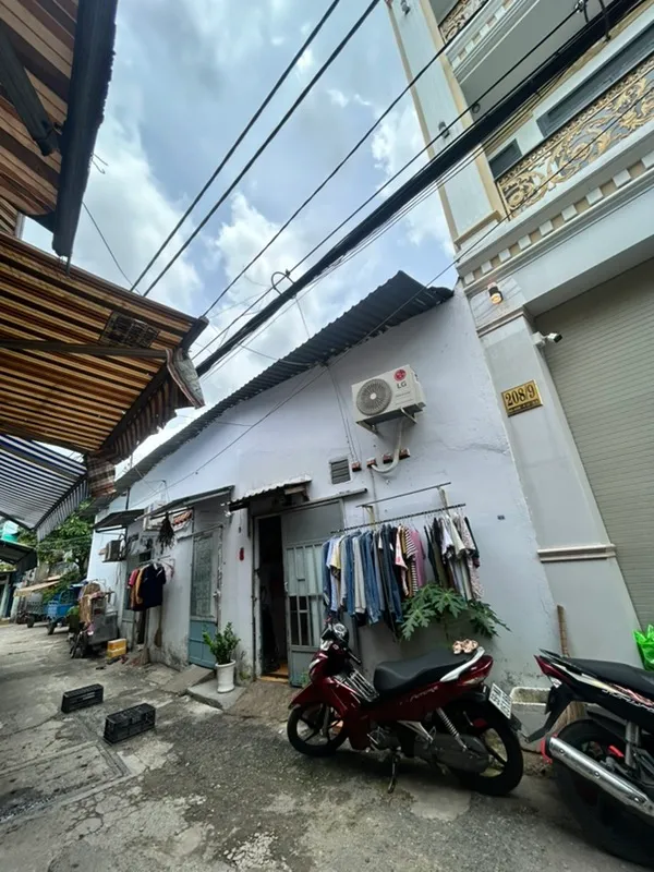 Bán nhà riêng 55m2 gốc ô tô Q6, giá 5.8 tỷ thương lượng... Bán nhà riêng tại Phú Lâm, Hồ Chí Minh 01