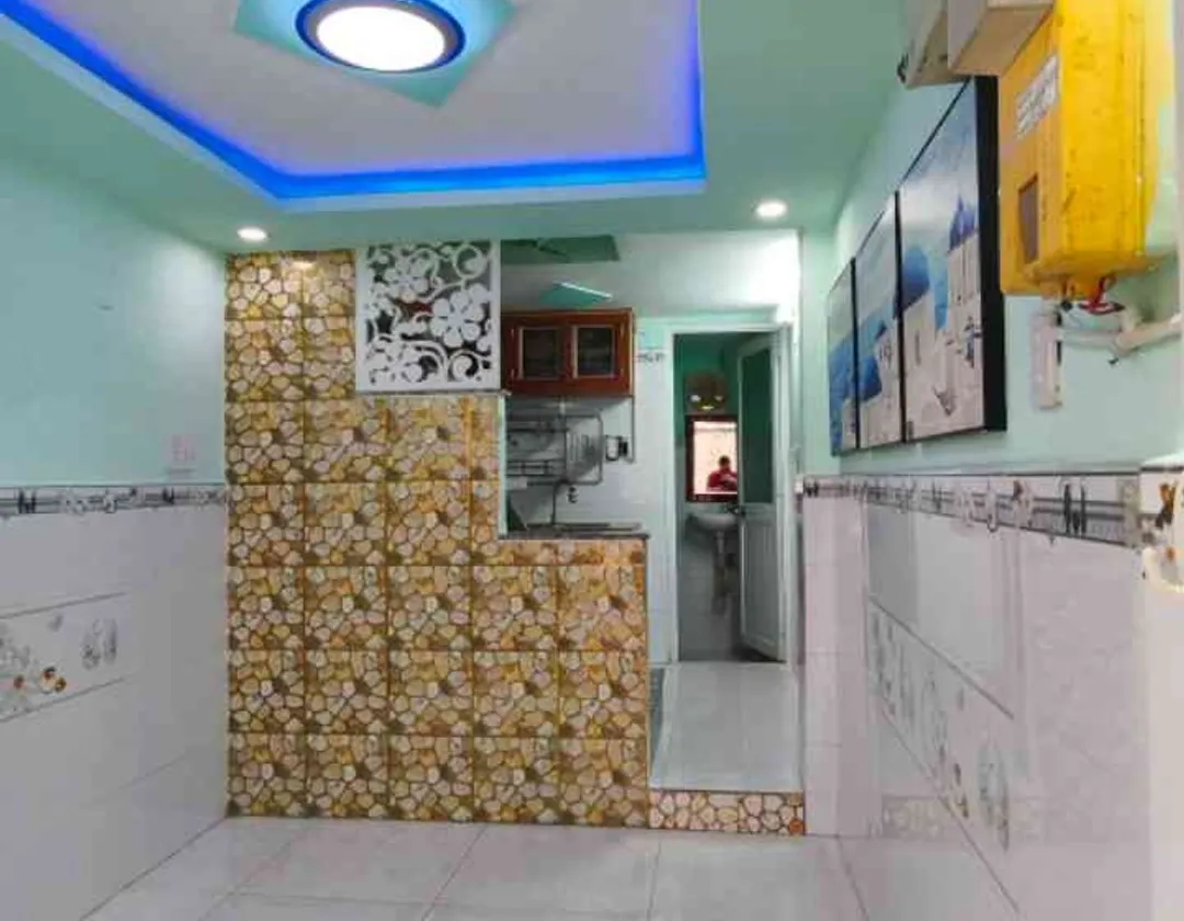 Bán nhà 2 tầng, 12m2, sổ hồng riêng, gần Quận 11... Bán nhà riêng tại Bảy Hiền, Hồ Chí Minh 01
