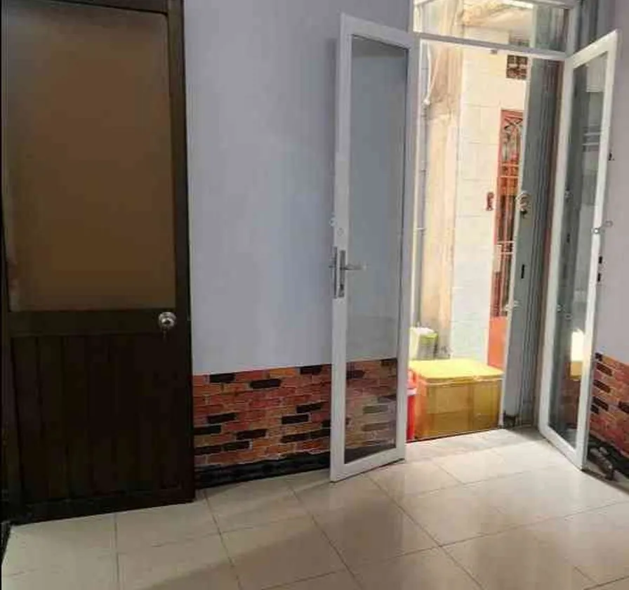 👉QUẬN 10- BÀ HẠT $ 5.6 TL
👉DT : 5.5 X 6
👉CÁCH MẶT TIỀN 10M 👉3 TẦNG 👉4 PHÒNG NGỦ CÒN MỚI.
👉KẾT... Bán nhà riêng tại Vườn Lài, Hồ Chí Minh 01