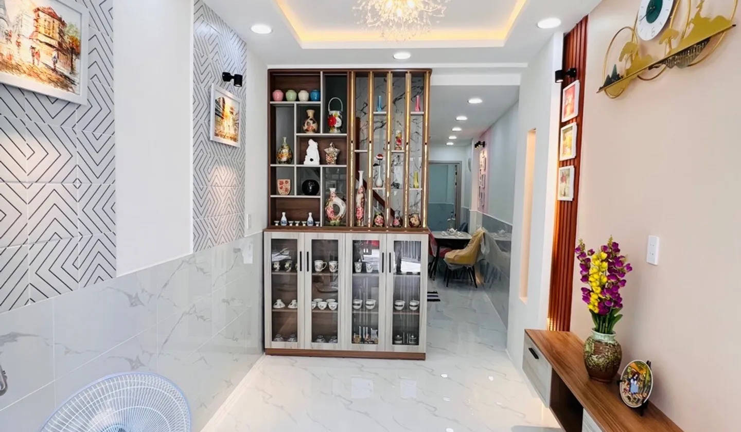 Bán nhà riêng 3 tầng 5 phòng ngủ tại Phường Phú Định, Hồ Chí Minh, pháp lý rõ ràng... Bán nhà riêng tại Phú Định, Hồ Chí Minh 01