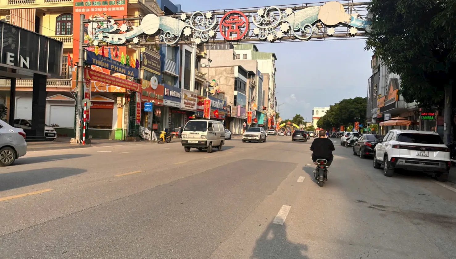 Đ.Ấ.T UY NỖ 100m RA MẶT PHỐ CAO LỖ - GẦN CÔNG VIÊN, BỆNH VIỆN NHI, BVĐK ĐÔNG ANH CHƯA ĐẾN 5p LÁI XE... Bán đất tại Đông Anh, Hà Nội 01