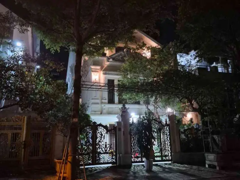 Bán biệt thự đơn lập 4 tầng tại KĐT Văn Phú, Hà Đông, 201 m², đường 17m. Giá cực kì hấp dẫn.... Bán biệt thự, liền kề tại Hà Đông, Hà Nội 01