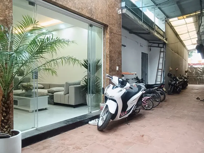 Nhà riêng 6 tầng có thang máy, nội thất cao cấp, vị trí gần phố Ngọc Trì... Bán nhà riêng tại Long Biên, Hà Nội 01