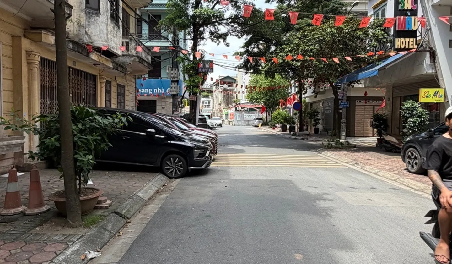 Bán nhà riêng 4 tầng tại Kim Đồng, phân lô bàn cờ, mặt tiền 4m... Bán nhà riêng tại Tương Mai, Hà Nội 01