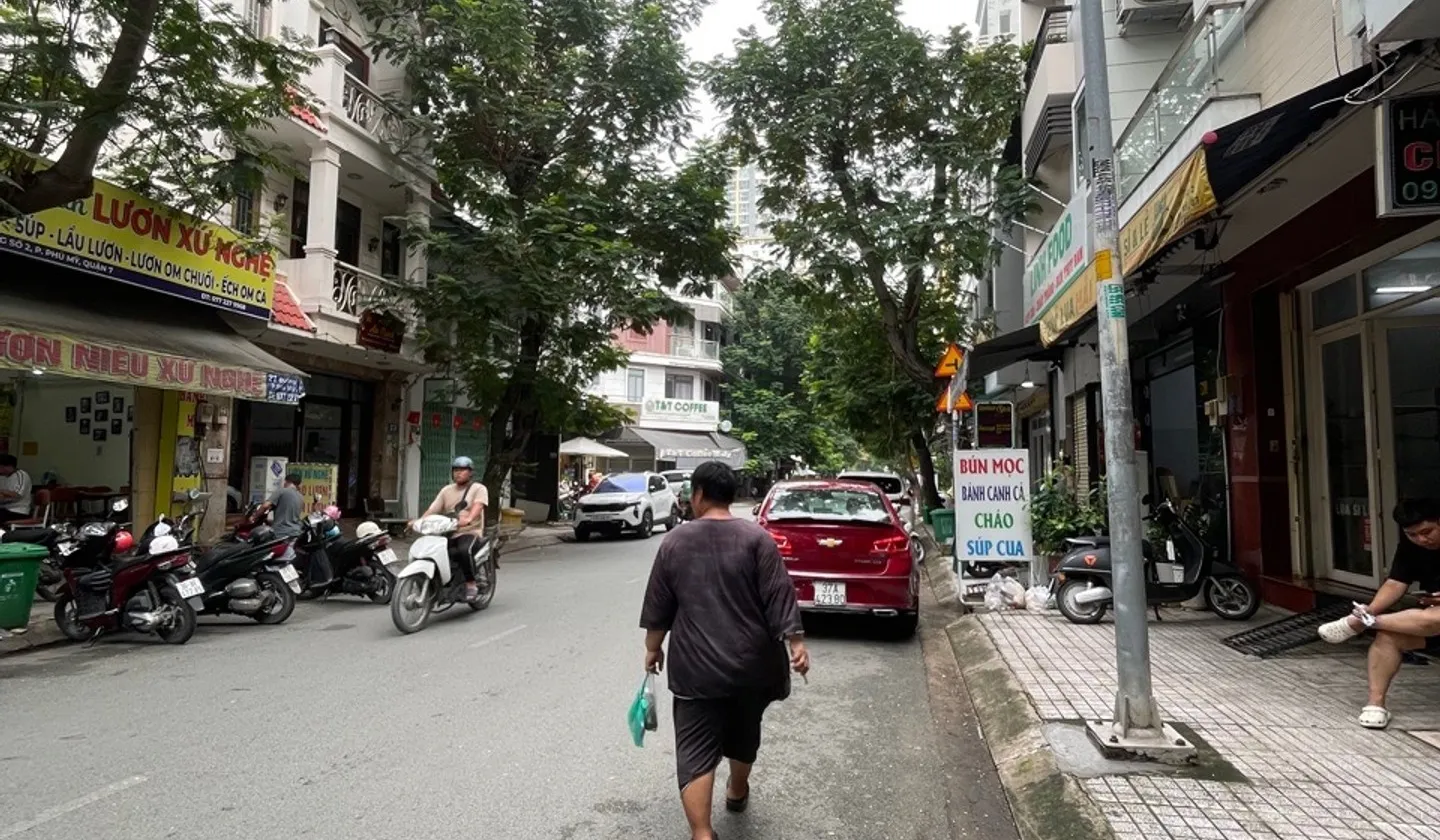 Nhà Mặt Phố Đẳng Cấp Tại Quận 7 Với Tầm Nhìn Kinh Doanh Tuyệt Vời... Bán nhà mặt phố tại Tân Mỹ, Hồ Chí Minh 01
