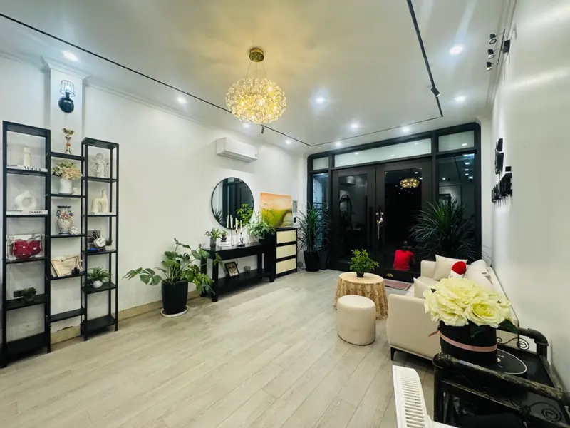 Bán nhà vị trí KINH DOANH 6 tầng thang máy tại Bồ Đề, có gara ô tô, thang máy, nội thất cao cấp... Bán nhà riêng tại Bồ Đề, Hà Nội 01