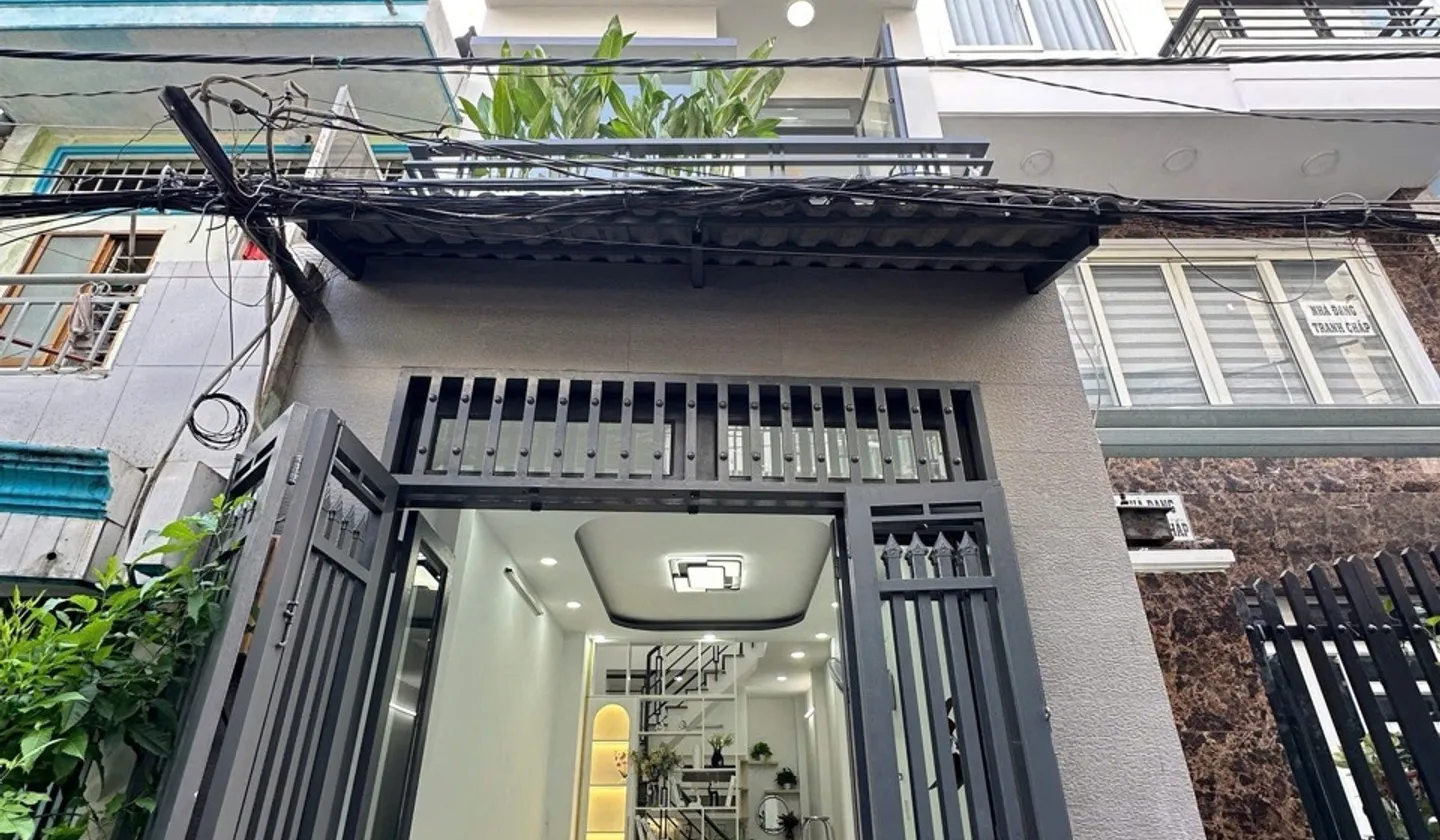 Nhà mới 2 tầng ngay đường lê Văn Quới , hẻm ô tô thông , trung tâm quận Bình Tân, Chỉ 3.85 tỷ . TL... Bán nhà riêng tại Bình Hưng Hòa, Hồ Chí Minh 01