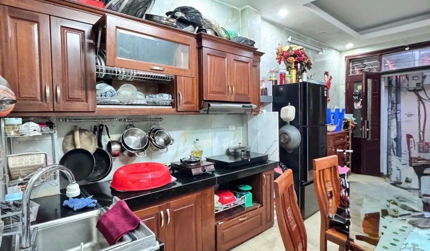 Nhà 5 tầng nhỏ xinh gần ga Cát Linh, Đống Đa... Bán nhà riêng tại Văn Miếu - Quốc Tử Giám, Hà Nội 01