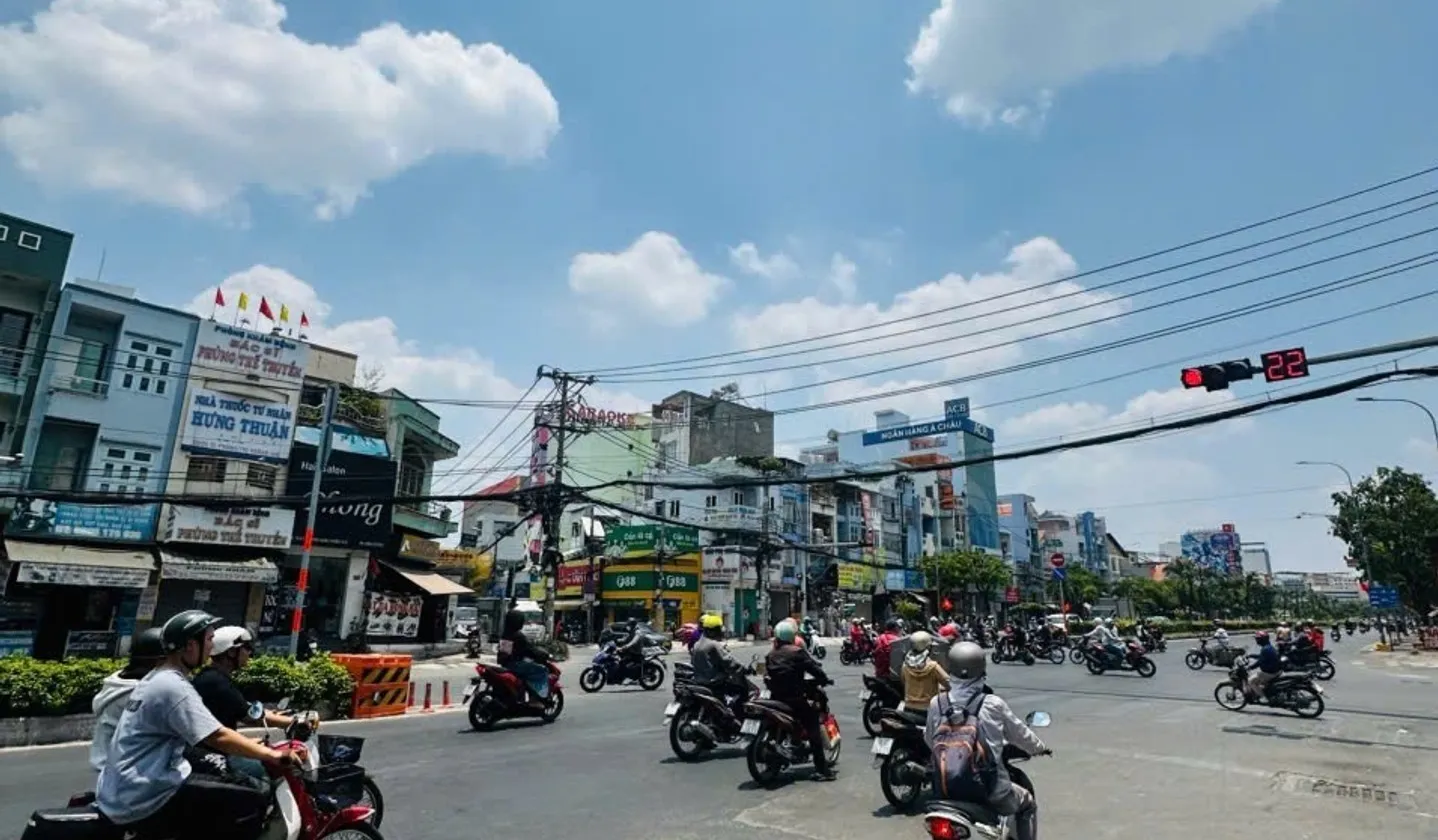 Bán nhà riêng 2 tầng, Đông Hưng Thuận quận 12, mặt tiền rộng 9,3m, diện tích 180m2, giá 9,2 tỷ đồng... Bán nhà riêng tại Đông Hưng Thuận, Hồ Chí Minh 01