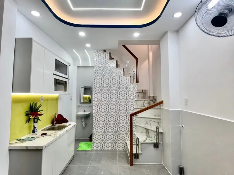 NHÀ MỚI XÂY KHÔNG QUY HOẠCH SÁT TÂN PHÚ
☎️086.953.4023 (NHI)... Bán nhà riêng tại Bình Hưng Hòa, Hồ Chí Minh 01
