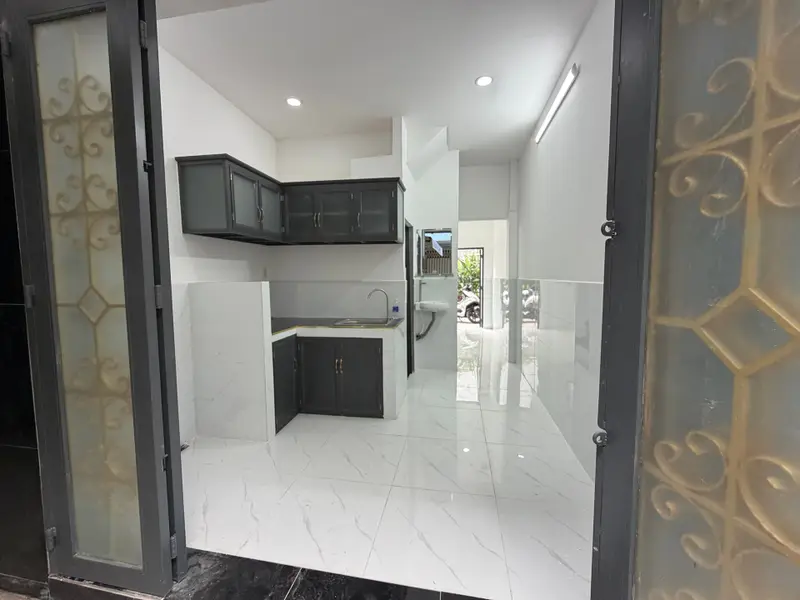 Nhà 2 mặt hẻm thoáng, sẵn ở ngay tại Tân Phú... Bán nhà riêng tại Phú Thọ Hòa, Hồ Chí Minh 01