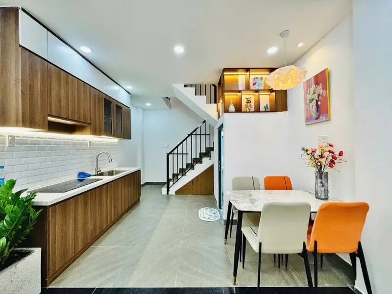 LÊ VĂN DUYỆT-Hẻm xe hơi 5m -NGANG 4m- 3 TẦNG BTCT- Nhỉnh 5tỷ liền kề quận 1... Bán nhà riêng tại Gia Định, Hồ Chí Minh 01