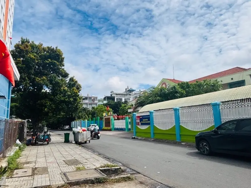 Bán căn hộ 2 phòng ngủ 66.8m² phường Bình Đông giá 3.35 tỷ... Bán căn hộ chung cư tại Bình Đông, Hồ Chí Minh 01