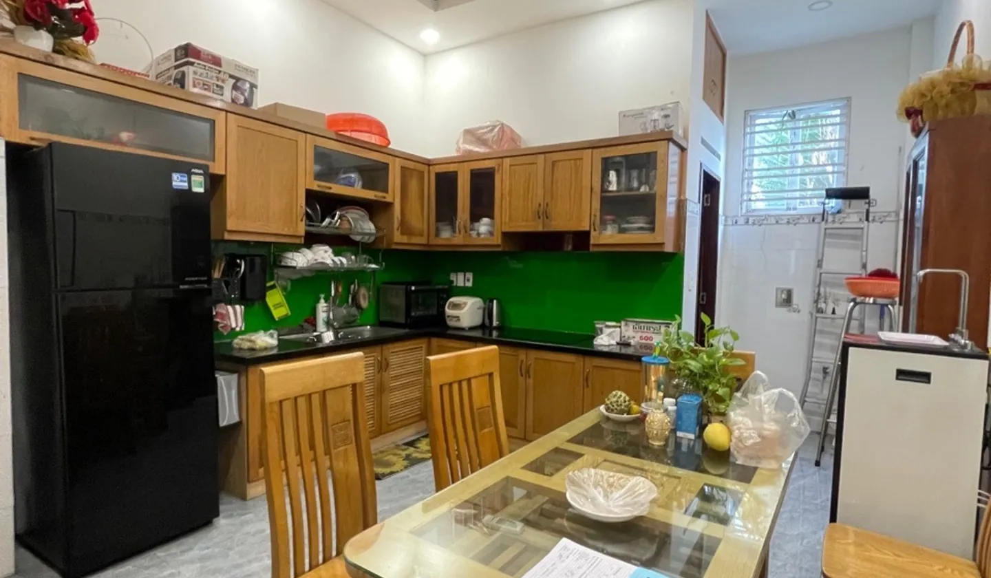 🔥 GIẢM RẤT MẠNH – NHÀ ĐÚC THẬT 3 TẦNG – 4x12.7M – VIEW HỒ ĐẸP – GẦN PHAN VĂN HỚN, TRƯỜNG CHINH... Bán nhà riêng tại Đông Hưng Thuận, Hồ Chí Minh 01