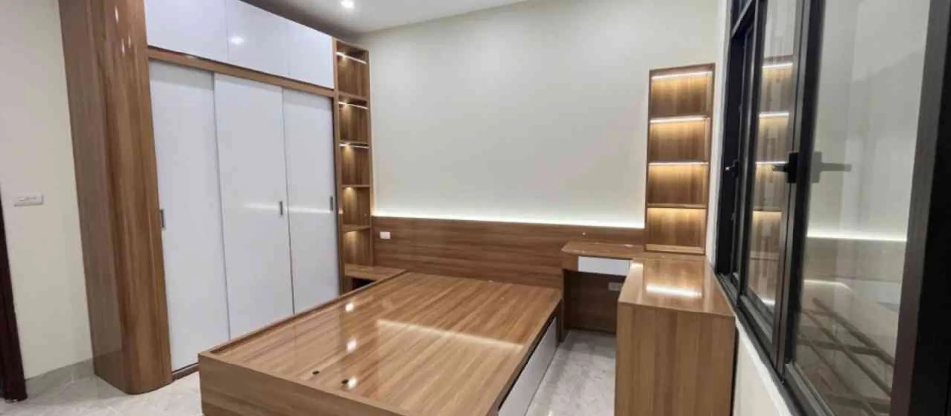 Nhà Ngõ Ô Tô Định Công Thượng Hai Mặt Thoáng, Gần Phố, Giá Tốt... Bán nhà riêng tại Định Công, Hà Nội 01