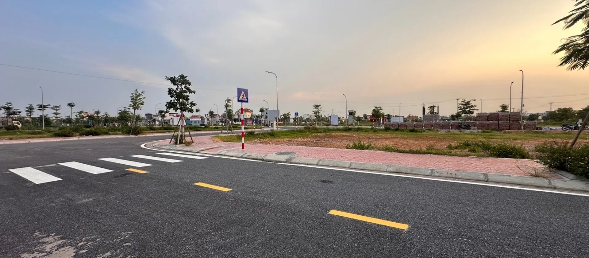 Đất Dịch Vụ Đầu Cầu - Vị Trí Vàng Thủy Nguyên... Bán đất tại Nam Triệu, Hải Phòng 01