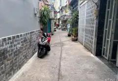 Bán nhà riêng hẻm XM phường 4 Quận 8, diện tích 22.8m², sổ pháp lý đầy đủ... Bán nhà riêng tại Chánh Hưng, Hồ Chí Minh 01