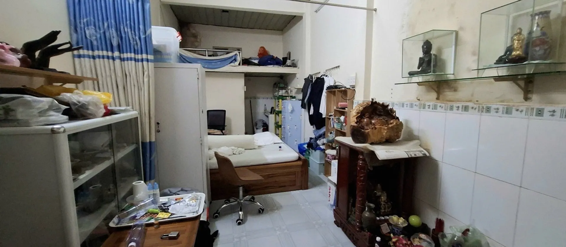 Nhà 2 tầng 6 phòng ngủ ngay Quận 11 giá hấp dẫn... Bán nhà riêng tại Hòa Bình, Hồ Chí Minh 01