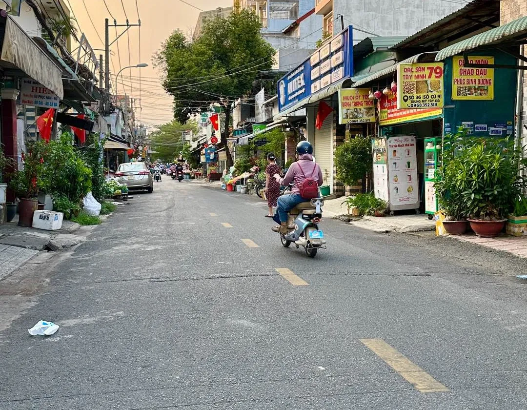 Bán nhà riêng 150m² tại Trung Mỹ Tây, TP.HCM, phù hợp đầu tư xây dựng cao tầng... Bán nhà riêng tại Trung Mỹ Tây, Hồ Chí Minh 01