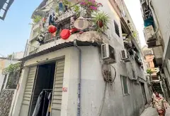 Nhà lô góc 2 mặt hẻm, 56m2, 8pn, đang cho thuê, dòng tiền sẵn có. Pháp lý chuẩn, hoàn công đủ... Bán nhà riêng tại Bình Hưng Hòa, Hồ Chí Minh 02