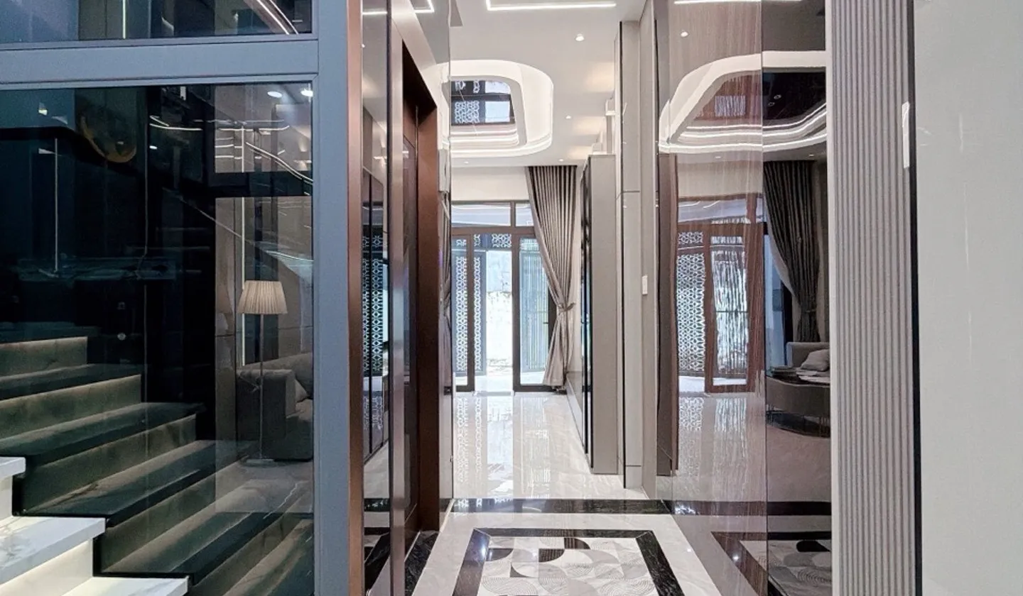 Bán nhà đẹp full nội thất hẻm ô tô gần mặt tiền đường Ngô Tất Tố 4 tầng có thang máy. Giá 14,5 Tỷ... Bán nhà riêng tại Thạnh Mỹ Tây, Hồ Chí Minh 01