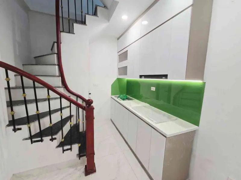 Nhà 5 tầng xinh xắn tại Văn Miếu, sẵn sàng để về ở
Tiện ích bạt ngàn... Bán nhà riêng tại Văn Miếu - Quốc Tử Giám, Hà Nội 01