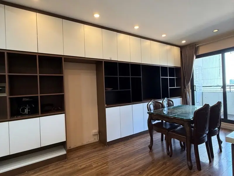 Bán căn hộ 2 phòng ngủ tòa chung cư Học viện Hậu Cần, Ngọc Thụy, hướng Đông Nam... Bán căn hộ chung cư tại Bồ Đề, Hà Nội 01