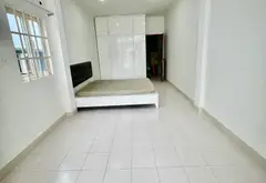 Mặt tiền kinh doanh - Gần ĐH Nguyễn Tất Thành - 3 Tầng - 49m2 - Thu 420tr/năm... Bán nhà mặt phố tại Xóm Chiếu, Hồ Chí Minh 03