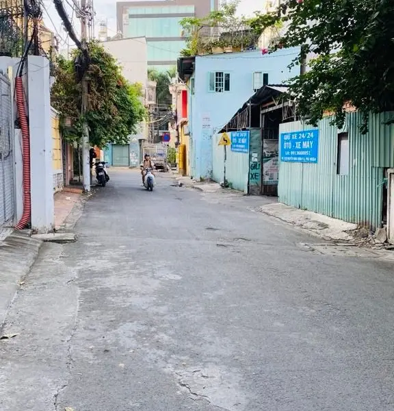 Bán nhà mặt phố Phú Nhuận 2 tầng diện tích 98.7m² pháp lý cơ sở giá 12 tỷ... Bán nhà mặt phố tại Phú Nhuận, Hồ Chí Minh 01