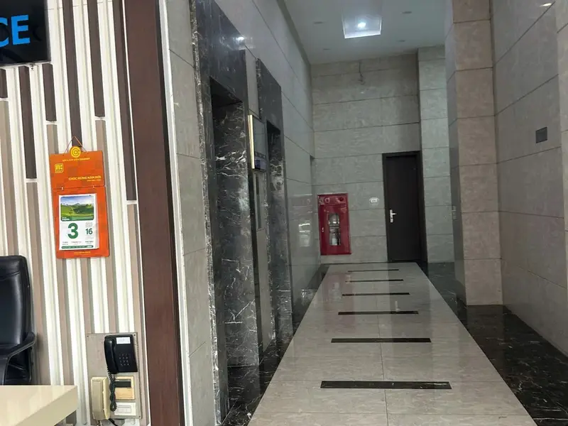 BÁN TÒA NHÀ MẶT PHỐ NGUYỄN SƠN 1060M2- 11 TẦNG - 1 HẦM - 268 Tỷ... Bán văn phòng tại Bồ Đề, Hà Nội 01