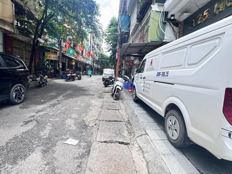 Bán căn hộ 4 phòng ngủ 102m² tại khu vực Cầu Giấy, tiềm năng sinh lời cao... Bán căn hộ chung cư tại Nghĩa Đô, Hà Nội 01