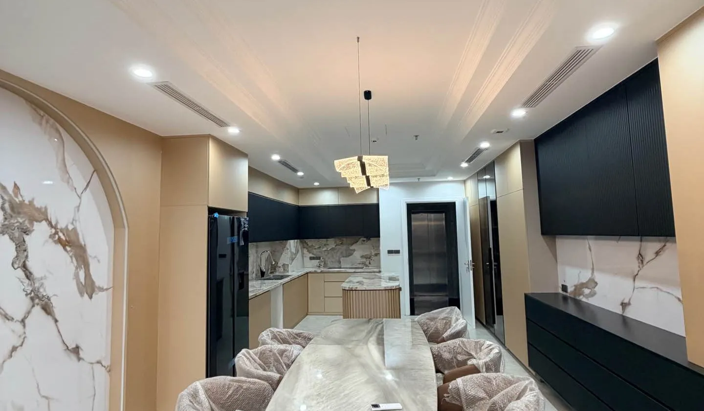 Nhà mặt phố trung tâm Long Biên, thiết kế hiện đại sẵn sàng kinh doanh... Bán nhà mặt phố tại Bồ Đề, Hà Nội 01