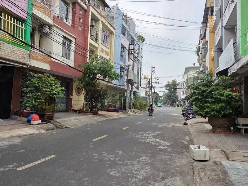 Nhà mặt phố sầm uất KDC Tên Lửa, 5 tầng x 96m², giá 18 tỷ... Bán nhà mặt phố tại An Lạc, Hồ Chí Minh 01