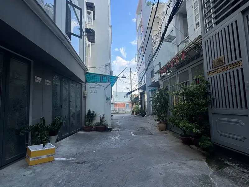 Bán nhà riêng 5 tầng gần Quận 11, diện tích 43m2, giá 6.9 tỷ... Bán nhà riêng tại Phú Lâm, Hồ Chí Minh 01