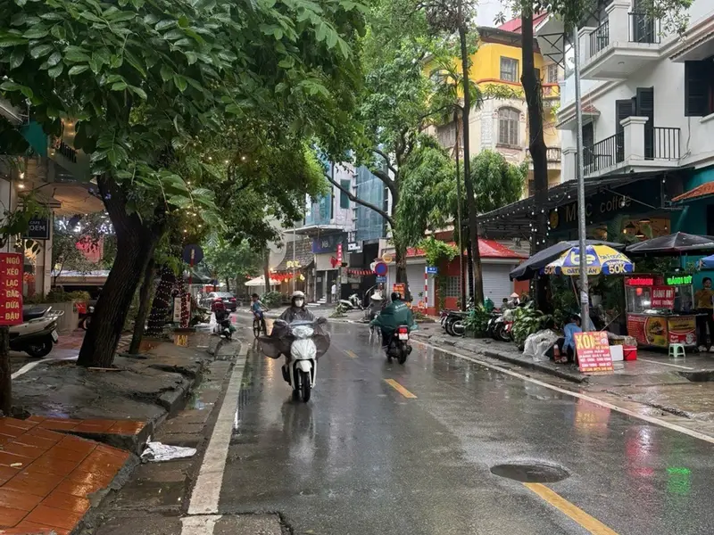 Bán nhà mặt phố tại Đống Đa diện tích 33m2, 6 tầng, hướng Đông Nam... Bán nhà mặt phố tại Đống Đa, Hà Nội 01
