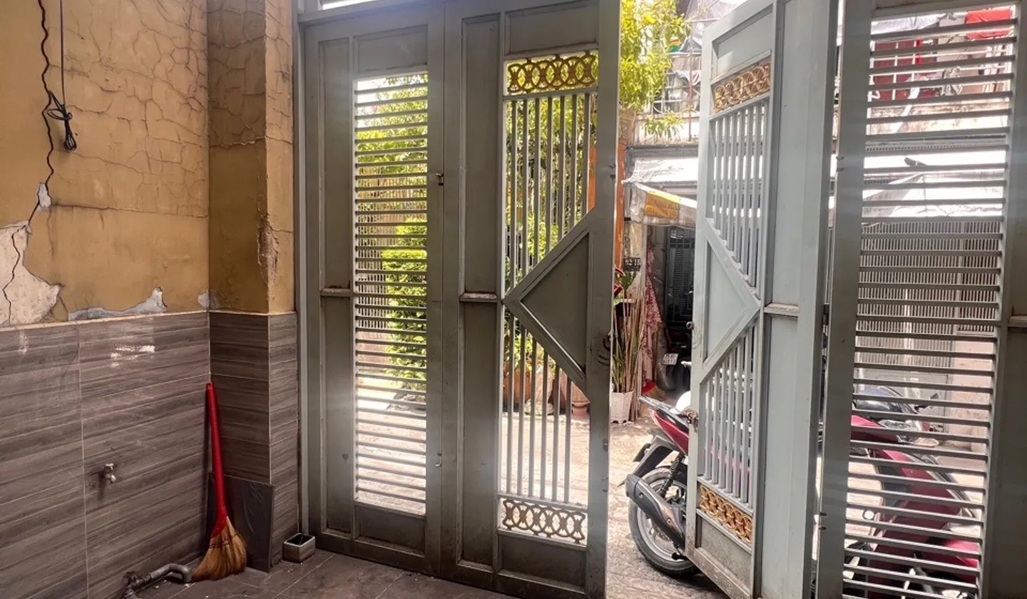 DT 4x13m
Nhà 1 trệt lầu - 2pn 2wc - có phòng ngủ dưới trệt
Hẻm 5m oto đến nhà
cách 50m ra mặt tiền... Bán nhà riêng tại Phú Thọ Hòa, Hồ Chí Minh 01