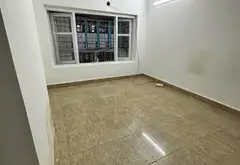 Căn hộ 2 phòng ngủ, cạnh hồ Giảng Võ, khu vực sầm uất, giá hợp lý... Bán căn hộ chung cư tại Giảng Võ, Hà Nội 05