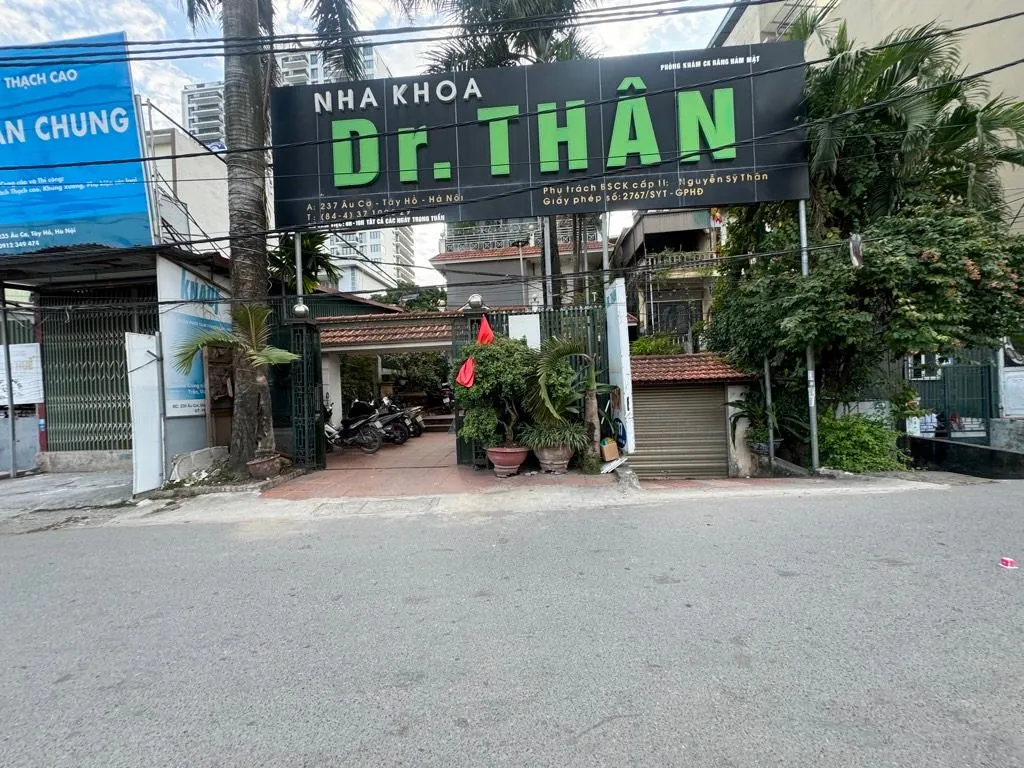 Bán toà nhà MP Âu Cơ ngã 3 ks Thắng Lợi không vướng cầu. 240m2 MT 10m 105 tỷ. 0868779497 có giá tốt... Bán nhà mặt phố tại Tây Hồ, Hà Nội 01