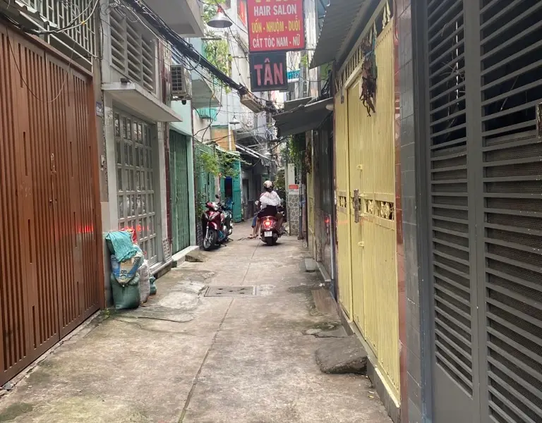 Ngay Cư Xá Ngân Hàng - 3 Tầng - Thu 120tr/năm - 5 tỷ nhỉnh - Sổ vuông đẹp nở hậu... Bán nhà riêng tại Xóm Chiếu, Hồ Chí Minh 01