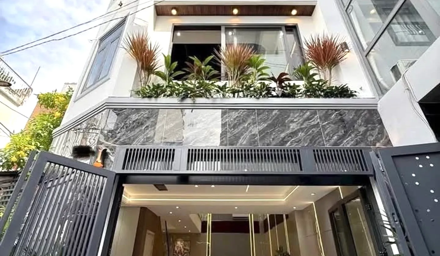 Bán nhà Gò Vấp, Nhà đẹp sang trọng 5 tầng, Phan Huy Ích, xe hơi ngủ nhà, DTSD 45m2, chỉ 7.X tỷ... Bán nhà riêng tại An Hội Tây, Hồ Chí Minh 01