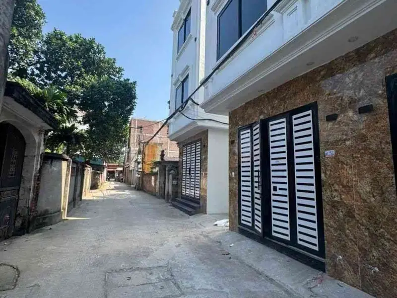 Nhà Lô Góc Hai Thoáng, Mặt Đường Ôtô - 4 Tầng Sang Trọng... Bán nhà mặt phố tại Chương Mỹ, Hà Nội 01