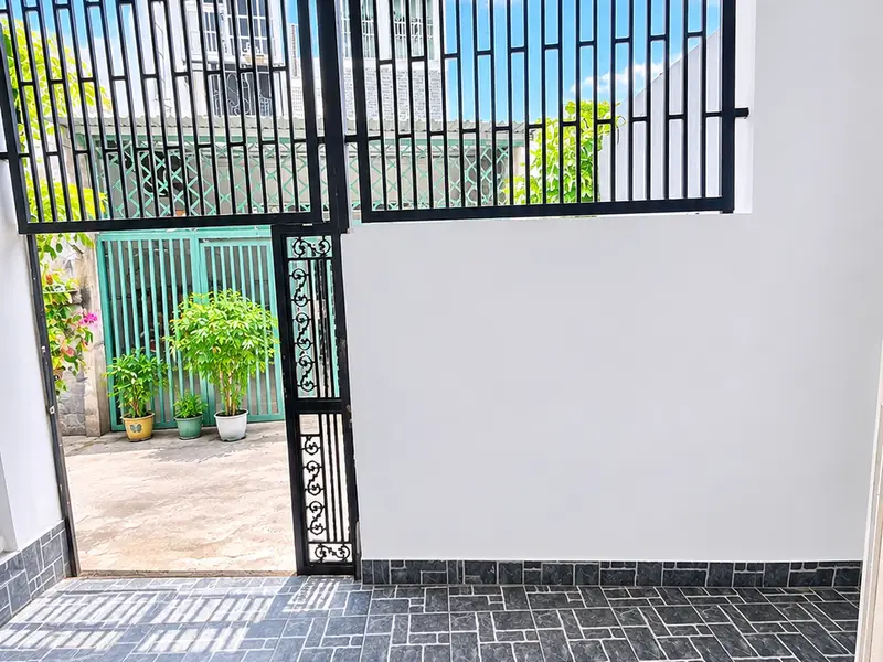 Huỳnh Tấn Phát - 3 Tỷ 5 - Hẻm Xe Hơi - Nhà Cấp 4 - 50m² - Ngang 5m - 2PN... Bán nhà riêng tại Nhà Bè, Hồ Chí Minh 01