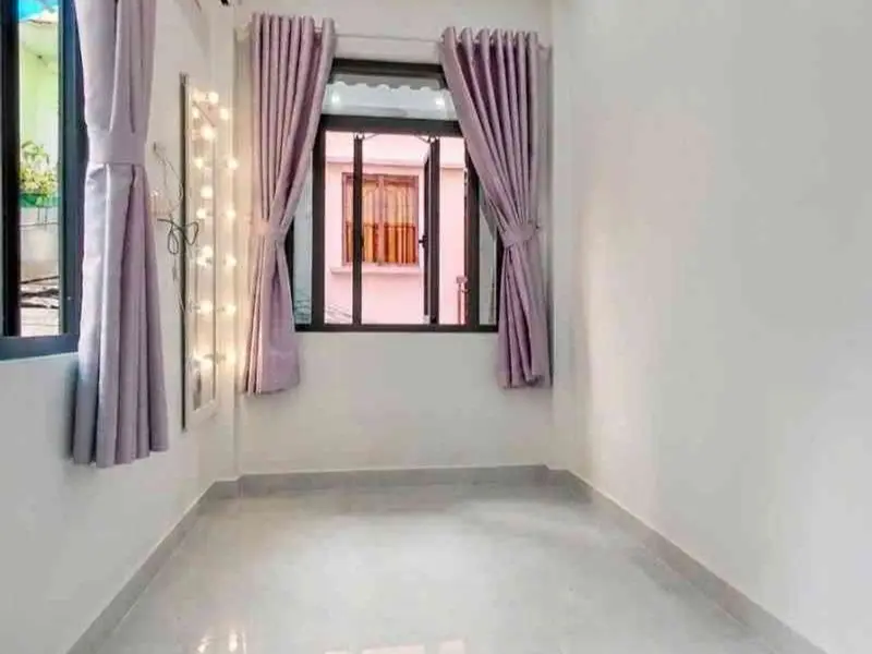 Căn góc Hòa Hưng giá sốc, ô tô đậu sát, 3 tầng mới, thu nhập ổn định... Bán nhà riêng tại Hòa Hưng, Hồ Chí Minh 01