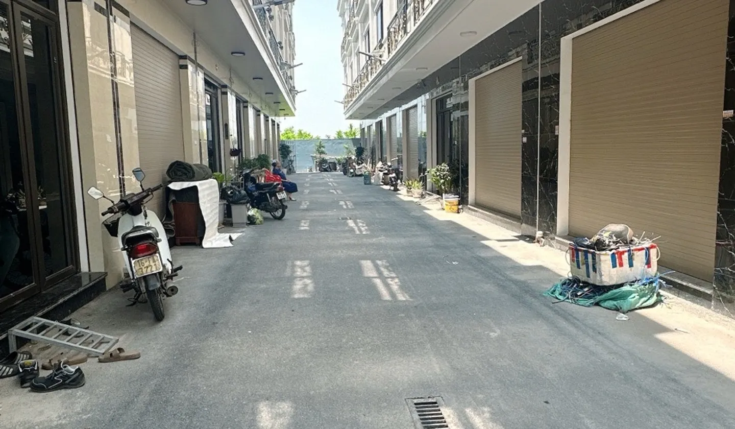 Nhà 3 tầng tại trung tâm Kiến An với ô tô đỗ cửa thuận tiện... Bán nhà riêng tại Kiến An, Hải Phòng 01