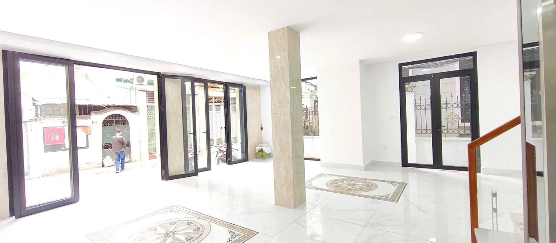 Bán nhà mặt phố 6 tầng lô góc vỉa hè ô tô tránh tại Thanh Xuân... Bán nhà mặt phố tại Thanh Xuân, Hà Nội 01