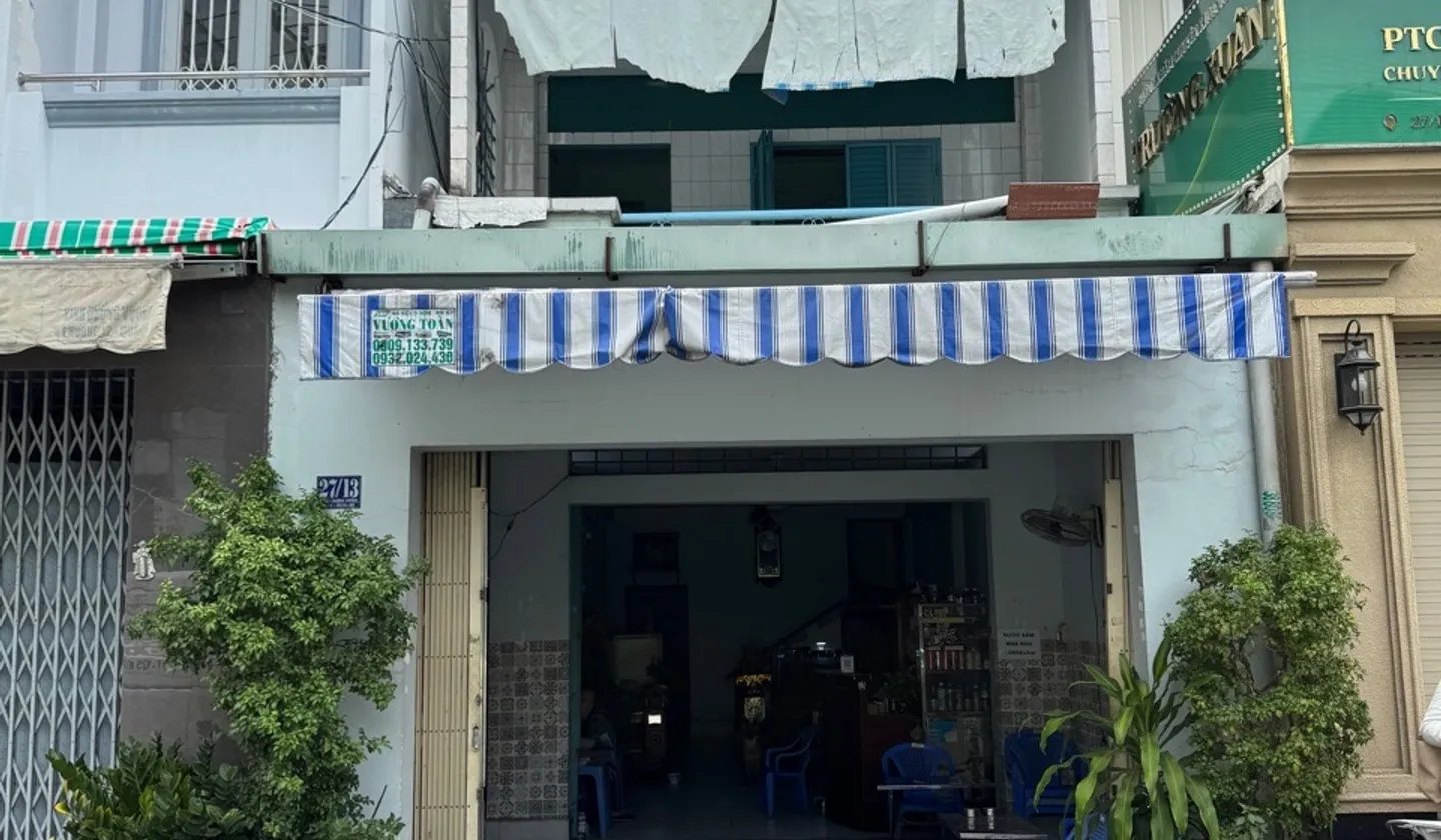 Nhà 3 tầng 4PN gần vòng xoay Phú Lâm Quận 6, giá 10 tỷ... Bán nhà riêng tại Phú Lâm, Hồ Chí Minh 01