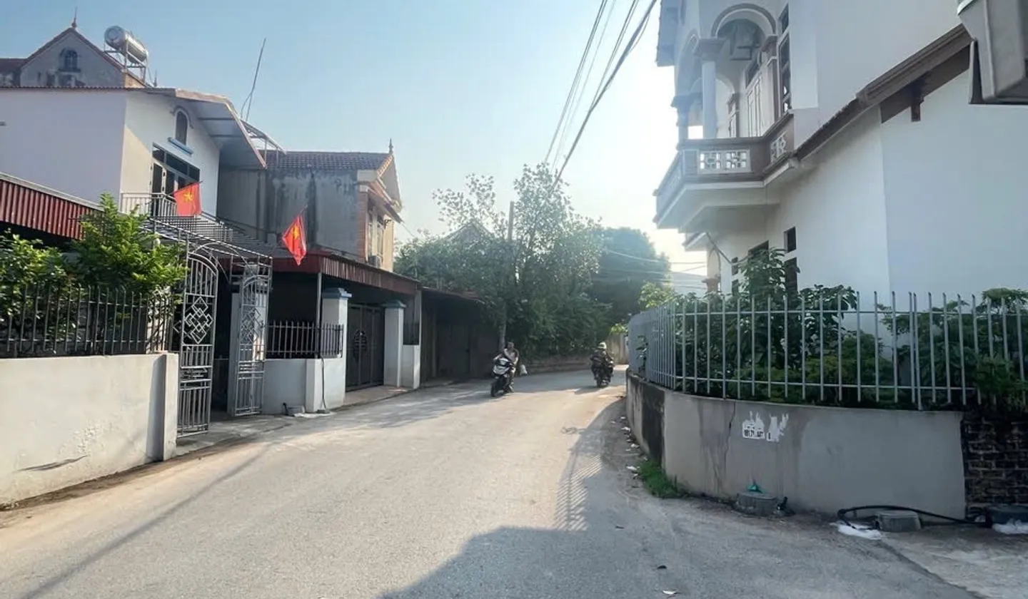 3 tỷ sở hữu lô đất đẹp 65m tại CD Quán Trạch. Cạnh chợ và nhà văn hóa...... Bán đất tại Văn Giang, Hưng Yên 01